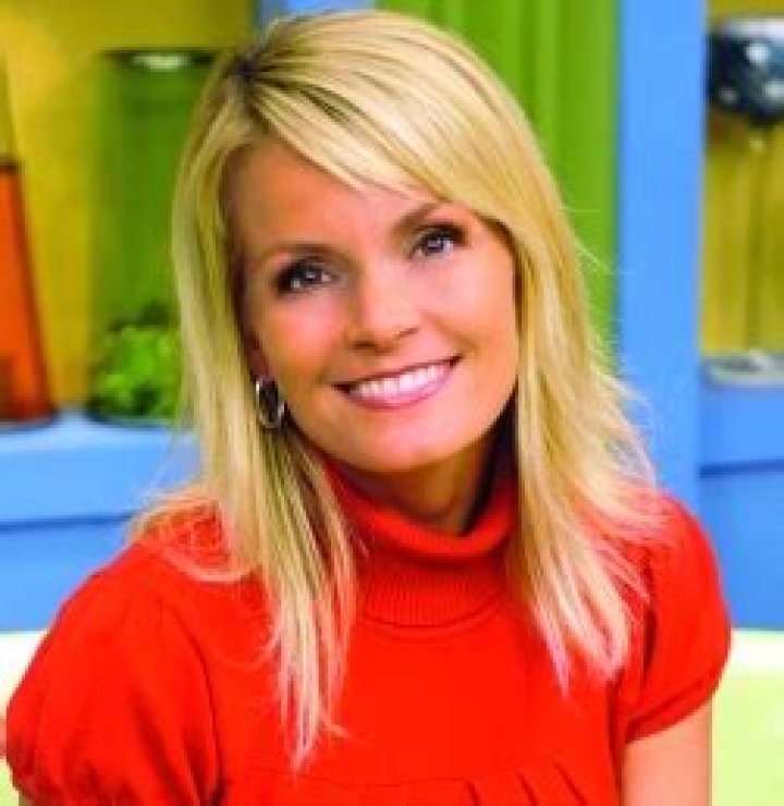 Kelly Packard Bio (Wiki) 