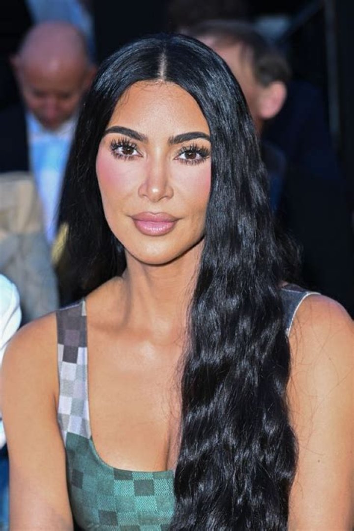 Kim Kardashian got $500K for one night’s work in Vienna & it was total chaos