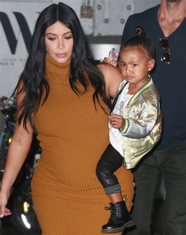 Kim Kardashian & Kanye are sleeping separately because she farts too much