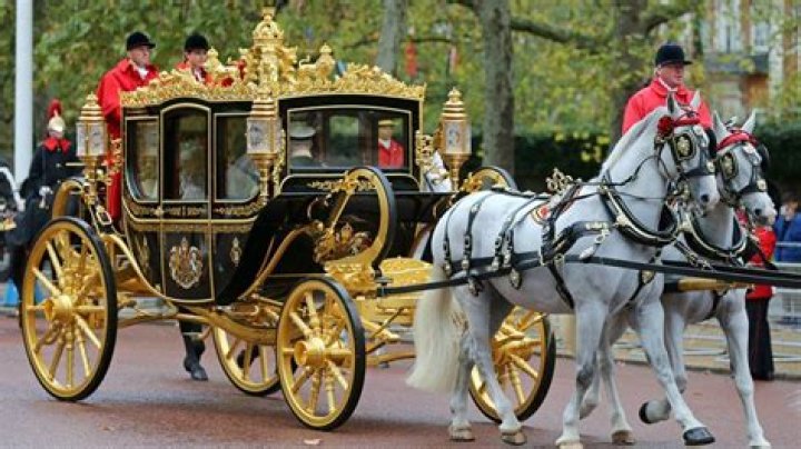 King Charles is getting a new coronation carriage & two new thrones