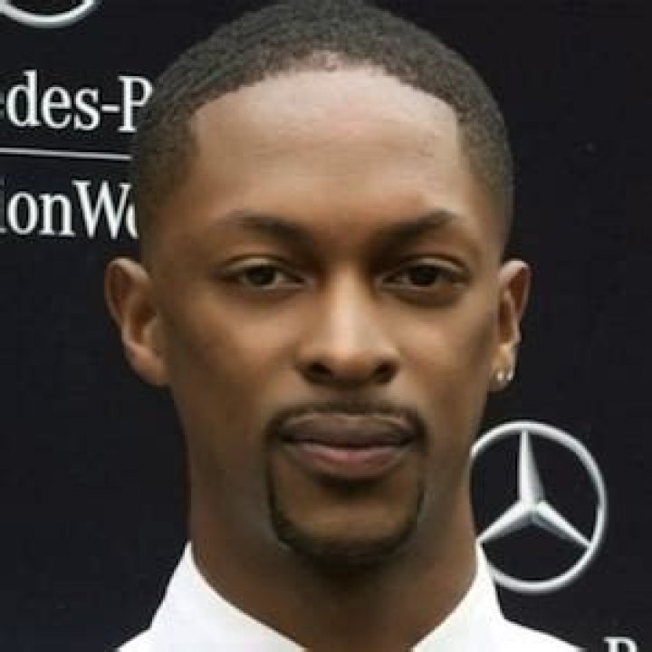 LaQuan Smith - Age, Family, Bio