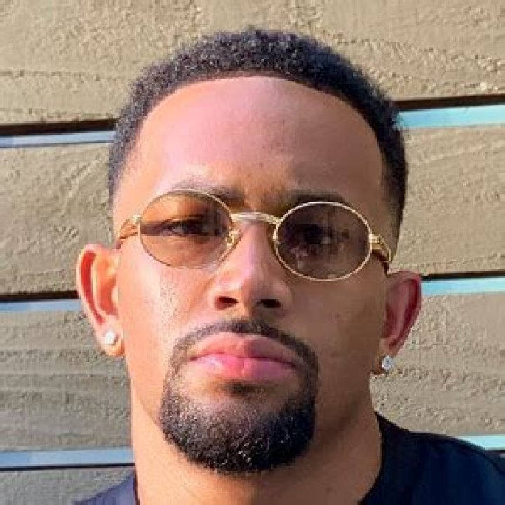 Larry Morrow - Age, Family, Bio