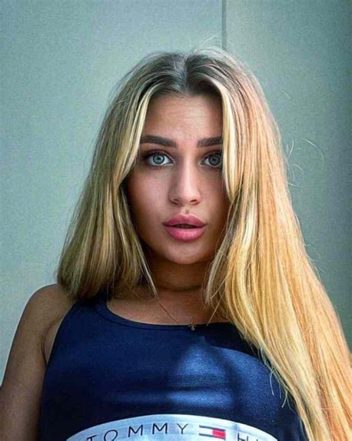 
Laura Sharrad Height, Weight, Net Worth, Age, Birthday, Wikipedia, Who, Instagram, Biography 