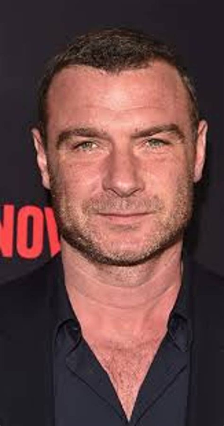 Liev Schreiber Bio (Wiki) 
