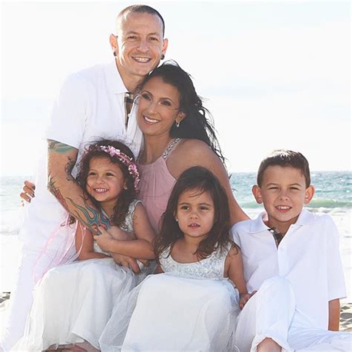 Lily Bennington - Age, Family, Bio
