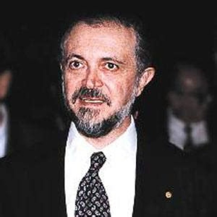 Mario Molina - Trivia, Family, Bio