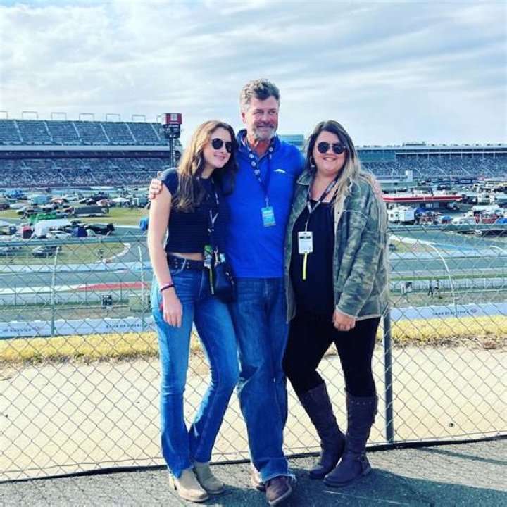 Michael Waltrip - Age, Family, Bio