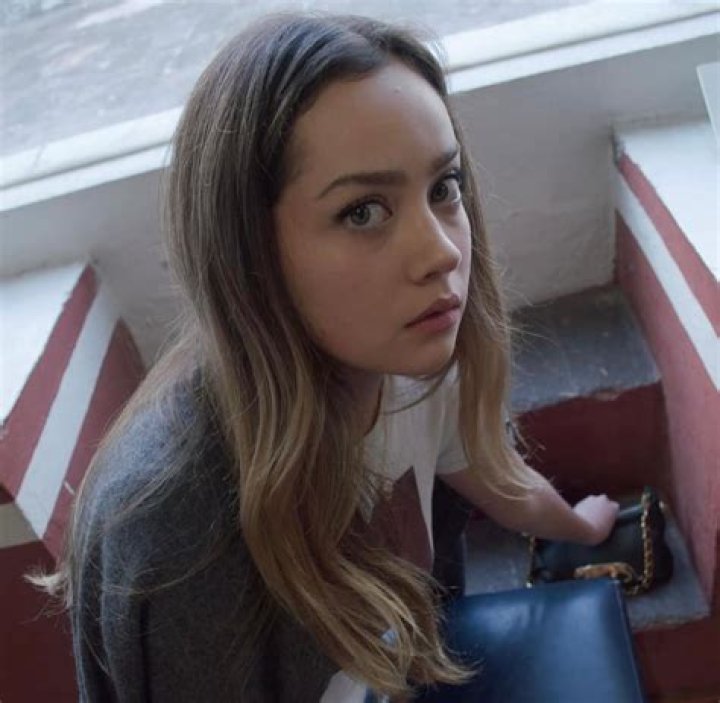 Natalia Coronado - Age, Family, Bio