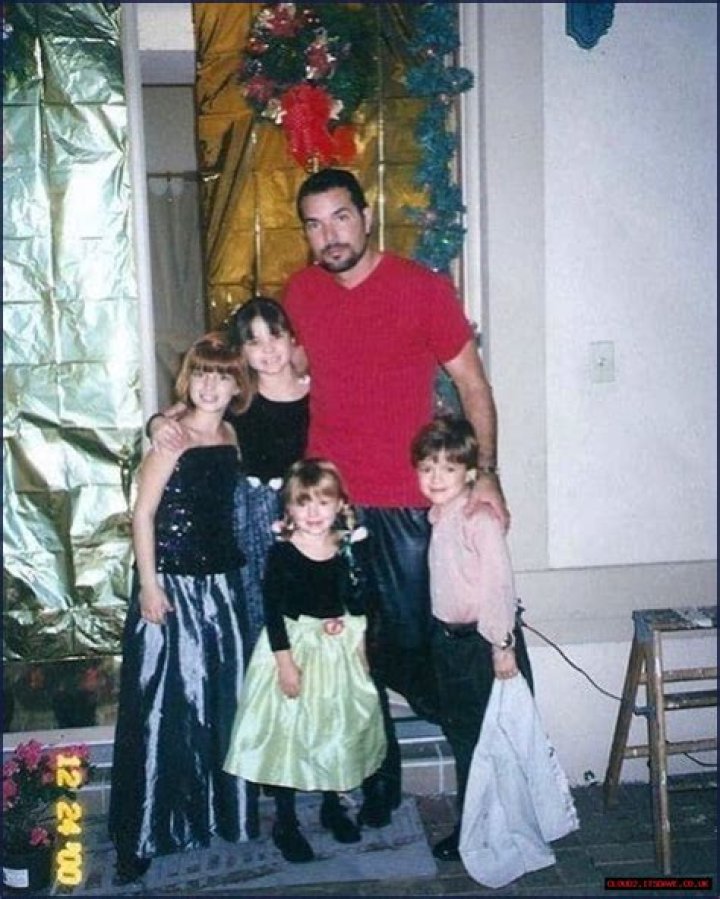 Reinaldo Thorne - Trivia, Family, Bio