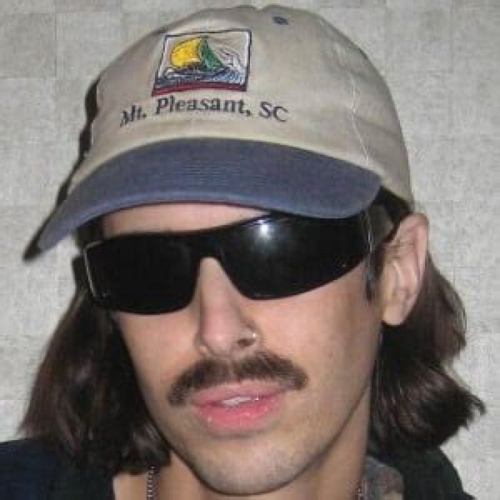 Riley John Savage - Age, Family, Bio