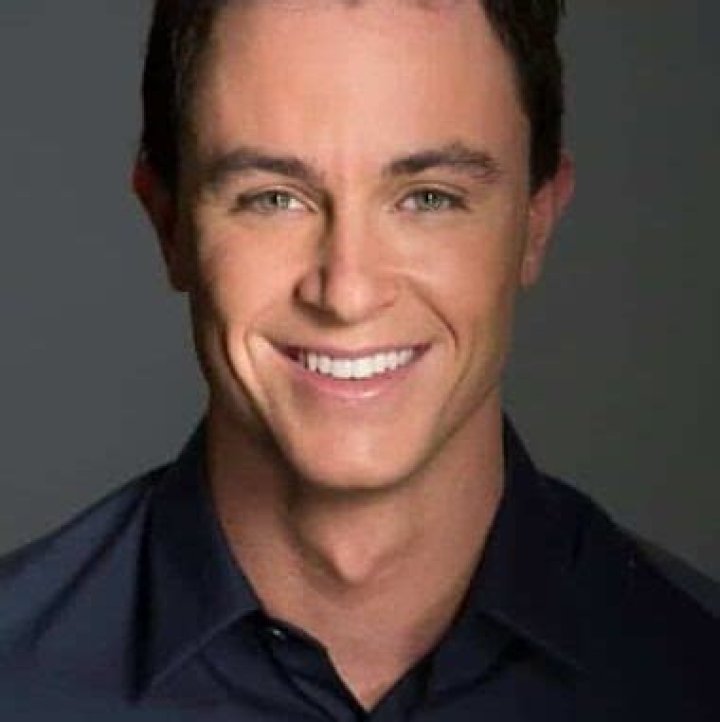 Ryan Kelley Bio (Wiki) 