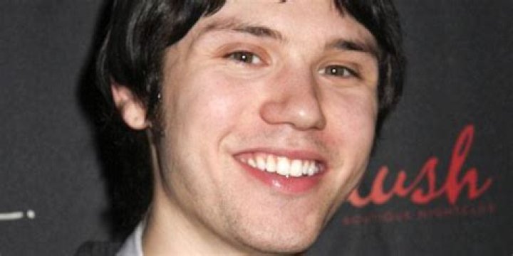Ryan Ross (Guitarist) - Age, Family, Bio