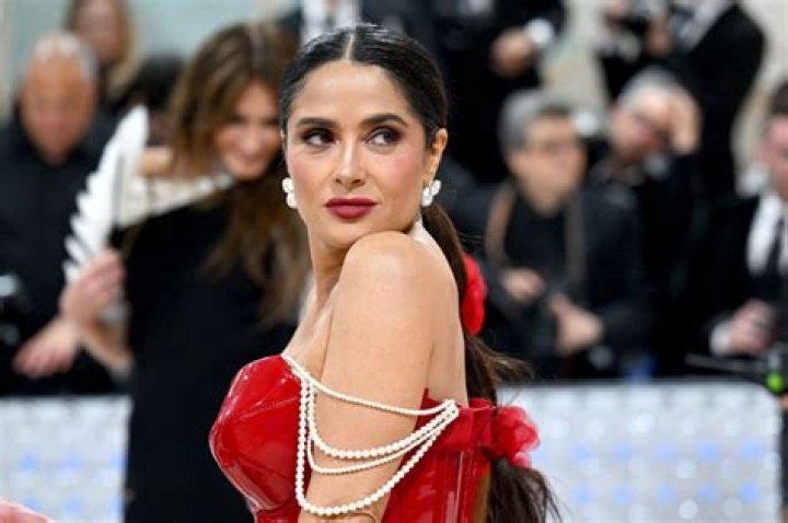 Salma Hayek is so stacked