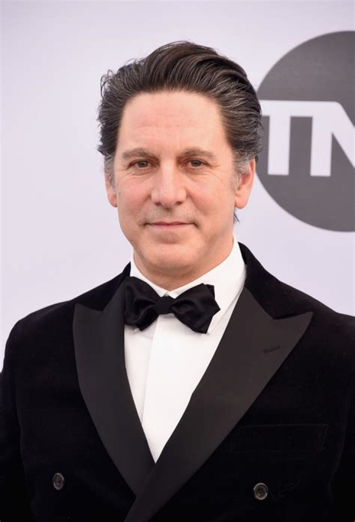 Scott Cohen Bio (Wiki) 