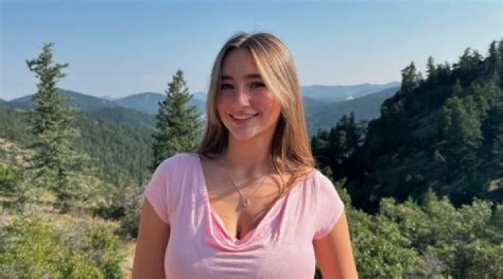 Shae Smolik Bio (Wiki) 