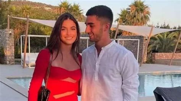 Sira Martinez - Age, Family, Bio