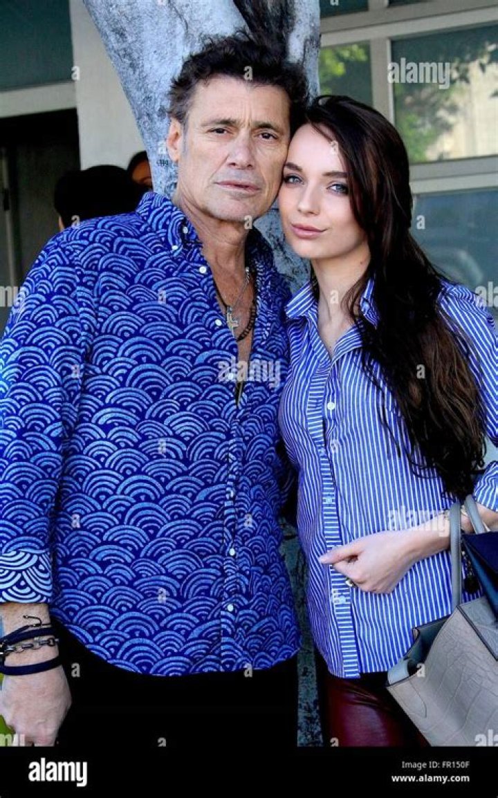 	Steven Bauer, 59, says his 20-year-old girlfriend Lyda is a ‘positive influence’	