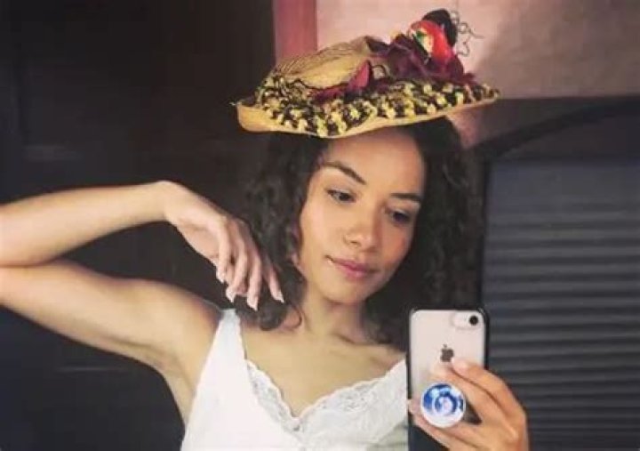 Sydney Morton Bio (Wiki) 