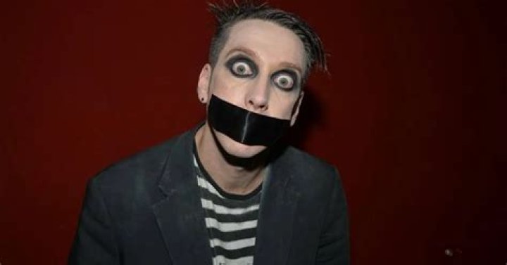 Tape Face - Age, Family, Bio