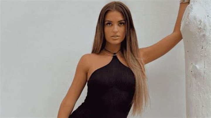 Too Hot to Handle season 5 Megan Thomson age, Instagram, and more