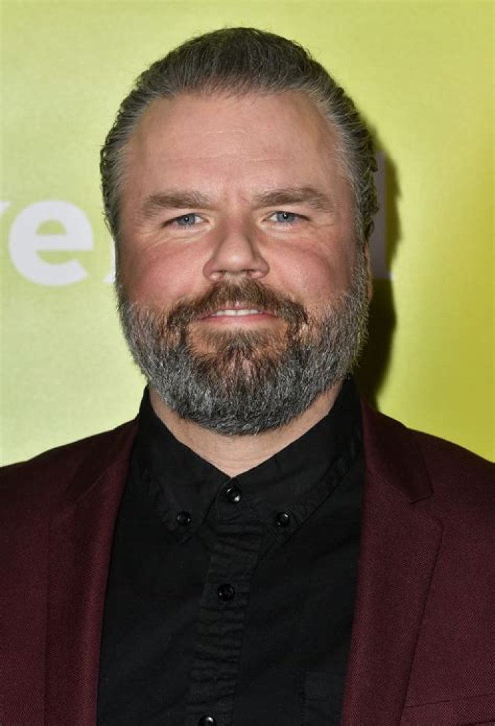 Tyler Labine Bio (Wiki) 