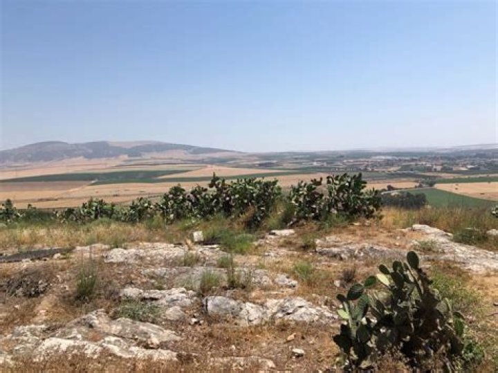 What happened in the Valley of Jezreel?