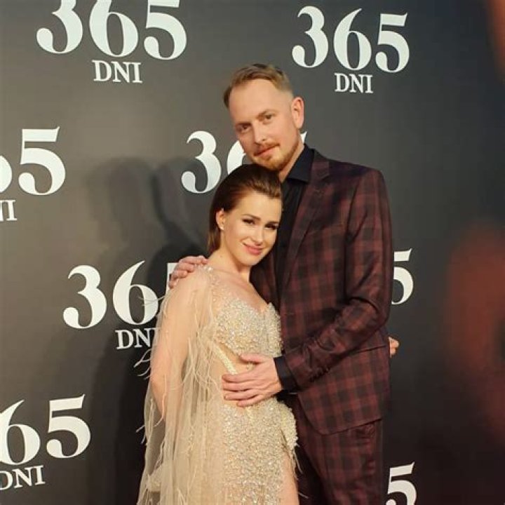 
Who Is Anna Maria Sieklucka Boyfriend Łukasz Witt-Michałowski? 