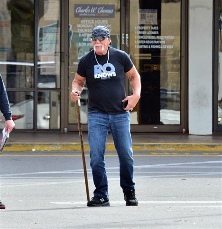 WWE legend Hulk Hogan Spotted After False Paralysis Claims