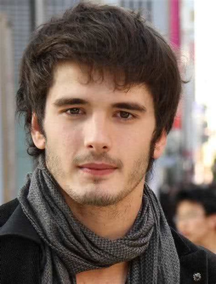 Yon Gonzalez Bio (Wiki) 