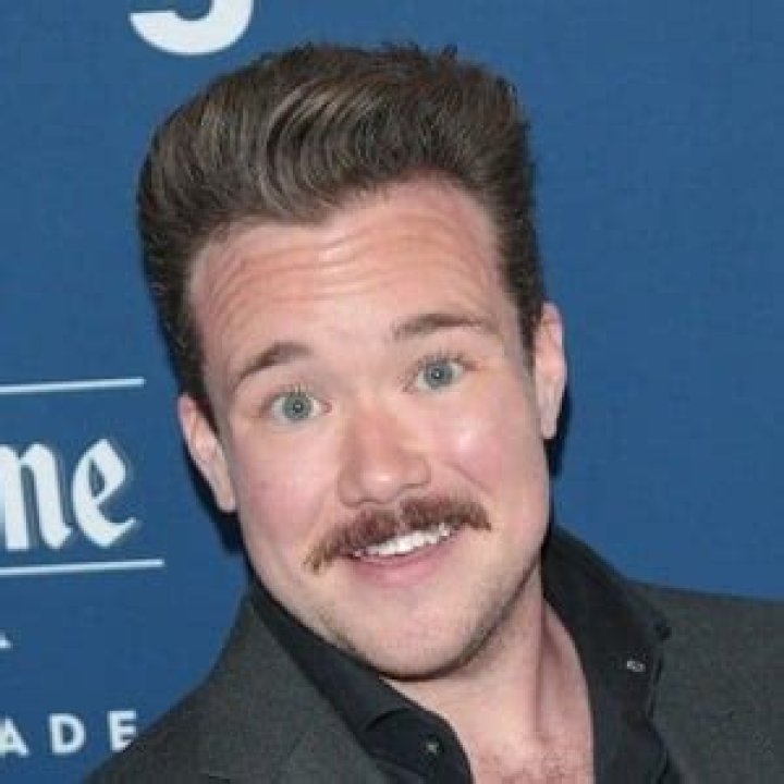 Zeke Smith - Age, Family, Bio